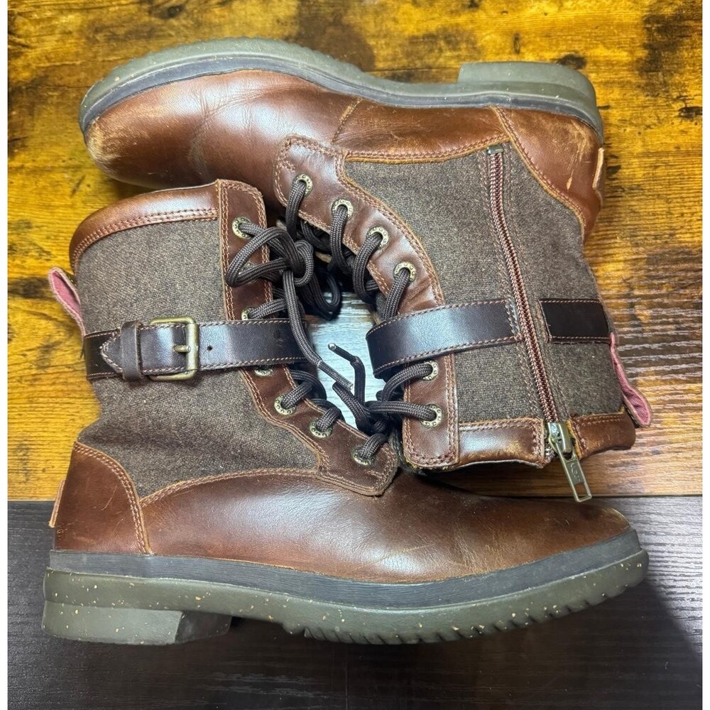 Ugg-Kesey Shearling Lined Boot Women 7 US Side Zip Brown Leather